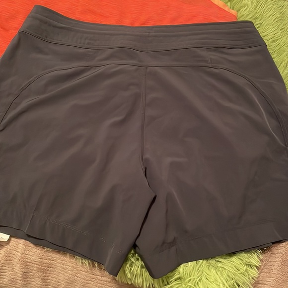 Shorts and Tank Bundle - Picture 5 of 7